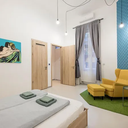 Kandallo Apartment